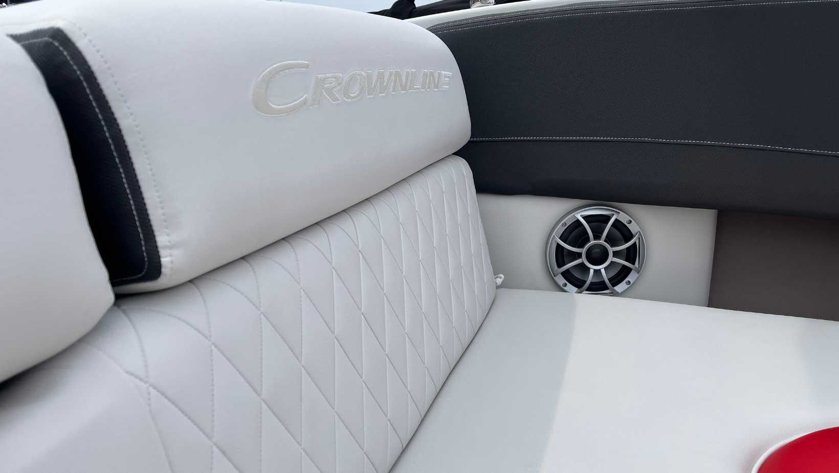 2023 Crownline 220 SS - Photo 11